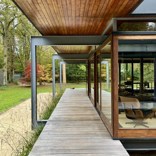 Design et architecture : quand les lignes modernistes inspirent la maroquinerie